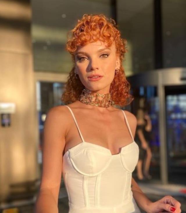 Nazlı Senem Ünal kimdir? Nazlı Senem Ünal kaç yaşında, nereli? Nazlı Senem Ünal biyografisi! Nazlı Senem Ünal kimdir? Nazlı Senem Ünal kaç yaşında, nereli? Nazlı Senem Ünal biyografisi!