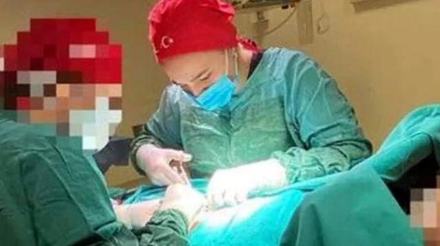 Sosyal medyadan gelen mesajla gerçeği öğrendi! Sahte doktor skandalında astsubay sevgilinin ifadesi ortaya çıktı Sosyal medyadan gelen mesajla gerçeği öğrendi! Sahte doktor skandalında astsubay sevgilinin ifadesi ortaya çıktı