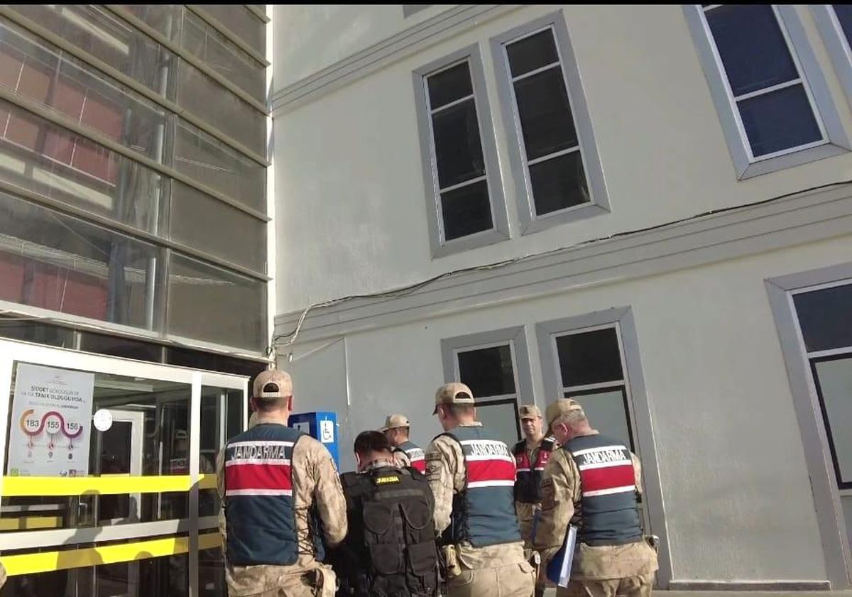 Hatay'da orman görevlisini şehit eden kaçak avcılar yakalanarak tutuklandı