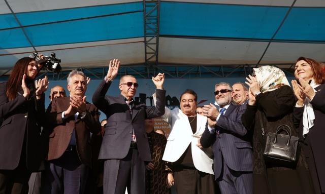İbrahim Tatlıses: Bize Cumhurbaşkanımız yeter gerisi te go ti çı goti