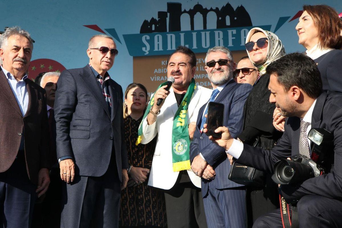 İbrahim Tatlıses: Bize Cumhurbaşkanımız yeter gerisi te go ti çı goti