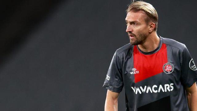 Caner Erkin Fatih Karagümrük'ten ayrıldı mı? Caner Erkin nereye transfer oldu, hangi kulübe gitti?