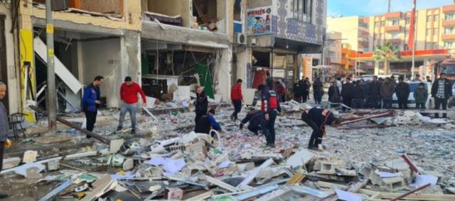 Şanlıurfa'da bir apartmanın zemin katında patlama! 6 kişi yaralandı