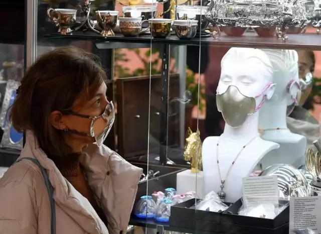 Türk Zanaatkar Katar Kültürünü Tasarımla Tanıtıyor Türk Zanaatkar Katar Kültürünü Tasarımla Tanıtıyor