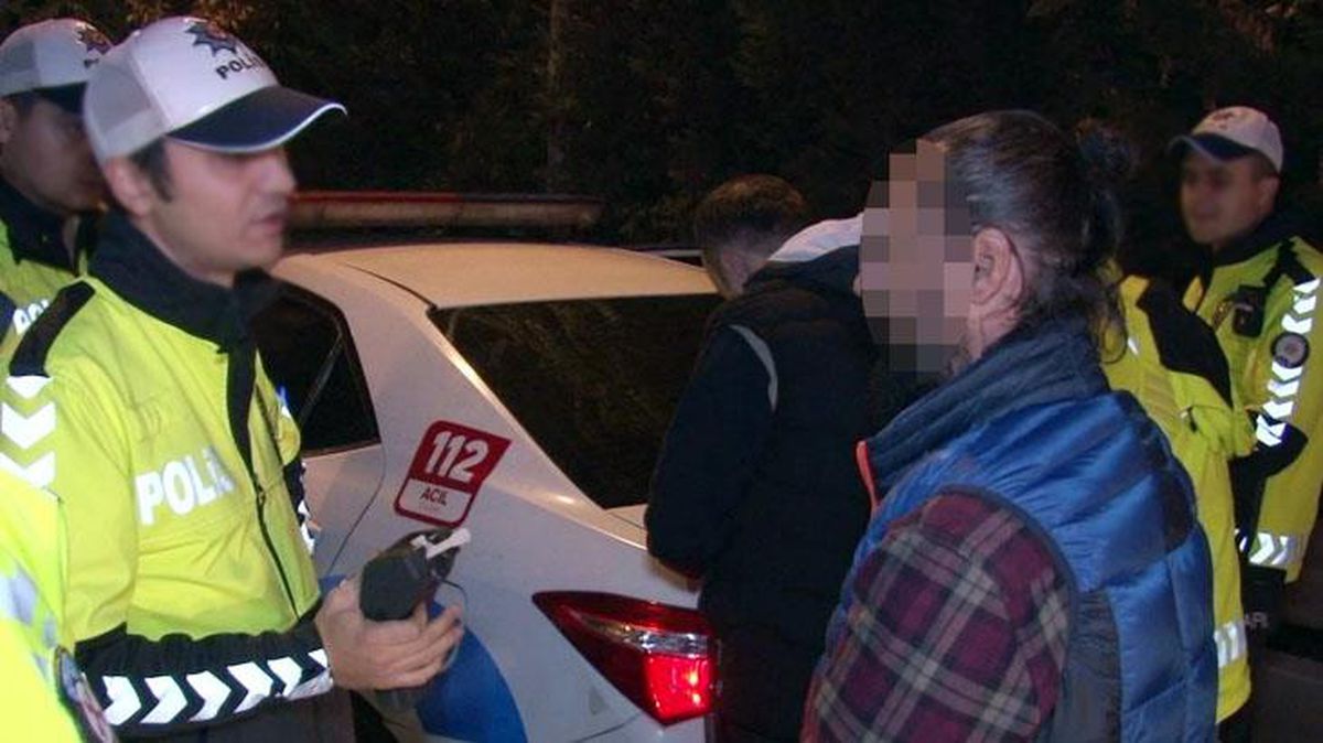 Alkollü halde araç kullanırken yakalanan sürücüden basın mensuplarına pes dedirten hareket