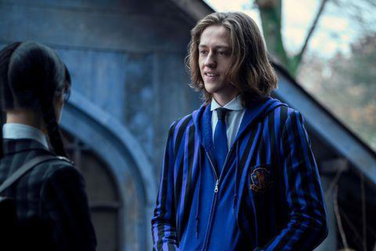 Wednesday Xavier kimdir? Wednesday dizisi Xavier gerçekte kim, adı ne? Wednesday Xavier karakterini kim canlandırıyor?