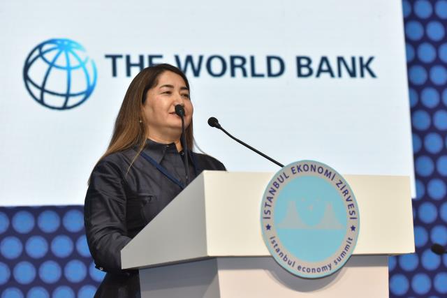 İstanbul Ekonomi Zirvesi 'Küresel Değer Zincirleri'' ana temasıyla gerçekleştirildi İstanbul Ekonomi Zirvesi 'Küresel Değer Zincirleri'' ana temasıyla gerçekleştirildi