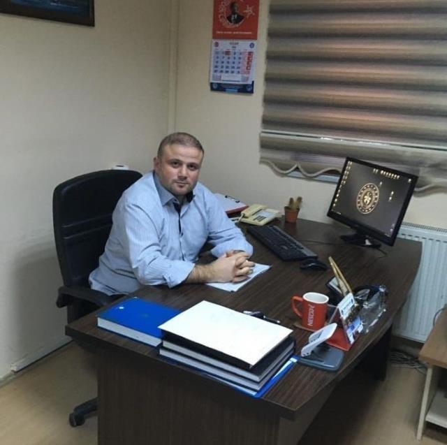 Trabzon'da 3 kızını tabancayla öldürdüğü iddia edilen baba hakim karşısında Trabzon'da 3 kızını tabancayla öldürdüğü iddia edilen baba hakim karşısında