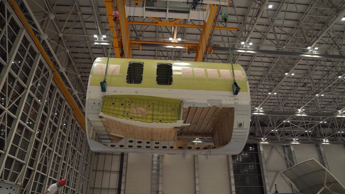 Çin'in Yerli Uçağı C919'un Yapım Çalışmalarına 90 Saniyede Kısa Bir Bakış