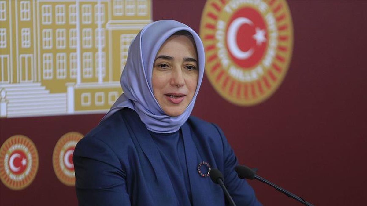 Özlem Zengin kimdir? Özlem Zengin kaç yaşında, nereli? Özlem Zengin hangi partiden? Özlem Zengin hayatı ve biyografisi!
