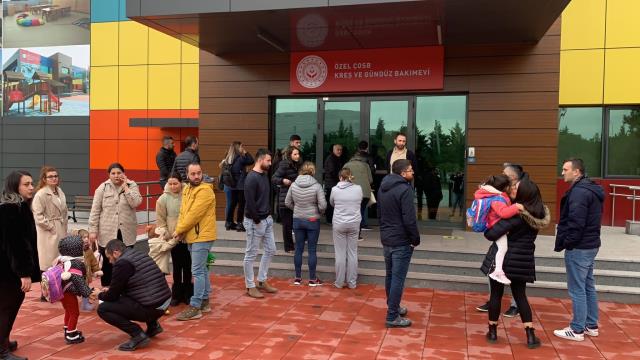 Veliler skandal görüntülerin ortaya çıktığı kreşe akın etti