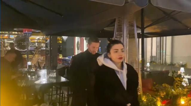 2 hafta önce boşanan Merve Boluğur ve Mert Aydın çifti birlikte görüntülendi 2 hafta önce boşanan Merve Boluğur ve Mert Aydın çifti birlikte görüntülendi