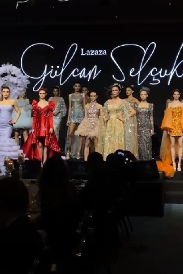 Çırağan Sarayı'nda görkemli defile! Tasarımcı Gülcan Selçuk, tamamı el işçiliğiyle yapılan yeni koleksiyonunu görücüye çıkardı