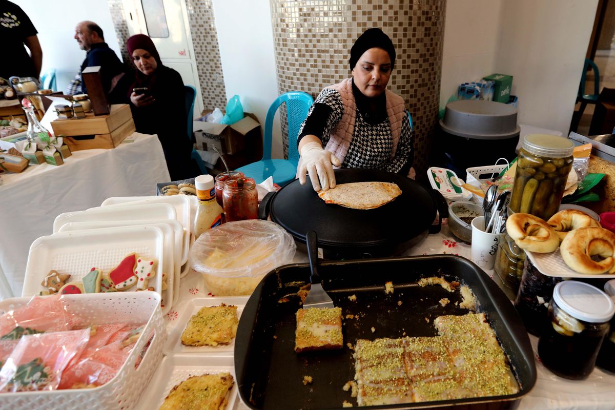 Amman'da Mültecilere Yardım İçin 'Kış Pazarı' Kuruldu