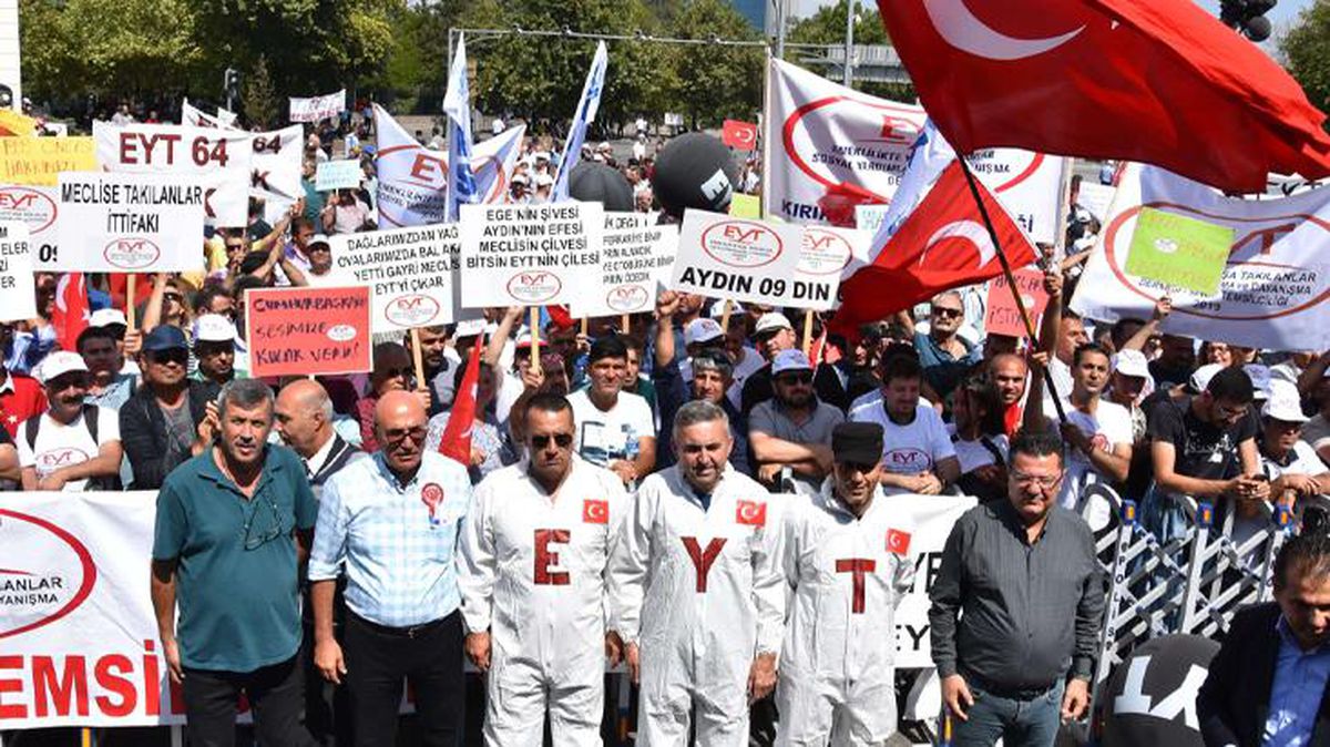 Son dakika: EYT'de takvim belli oldu! Düzenleme ocak ayında Meclis'te görüşülmeye başlanacak