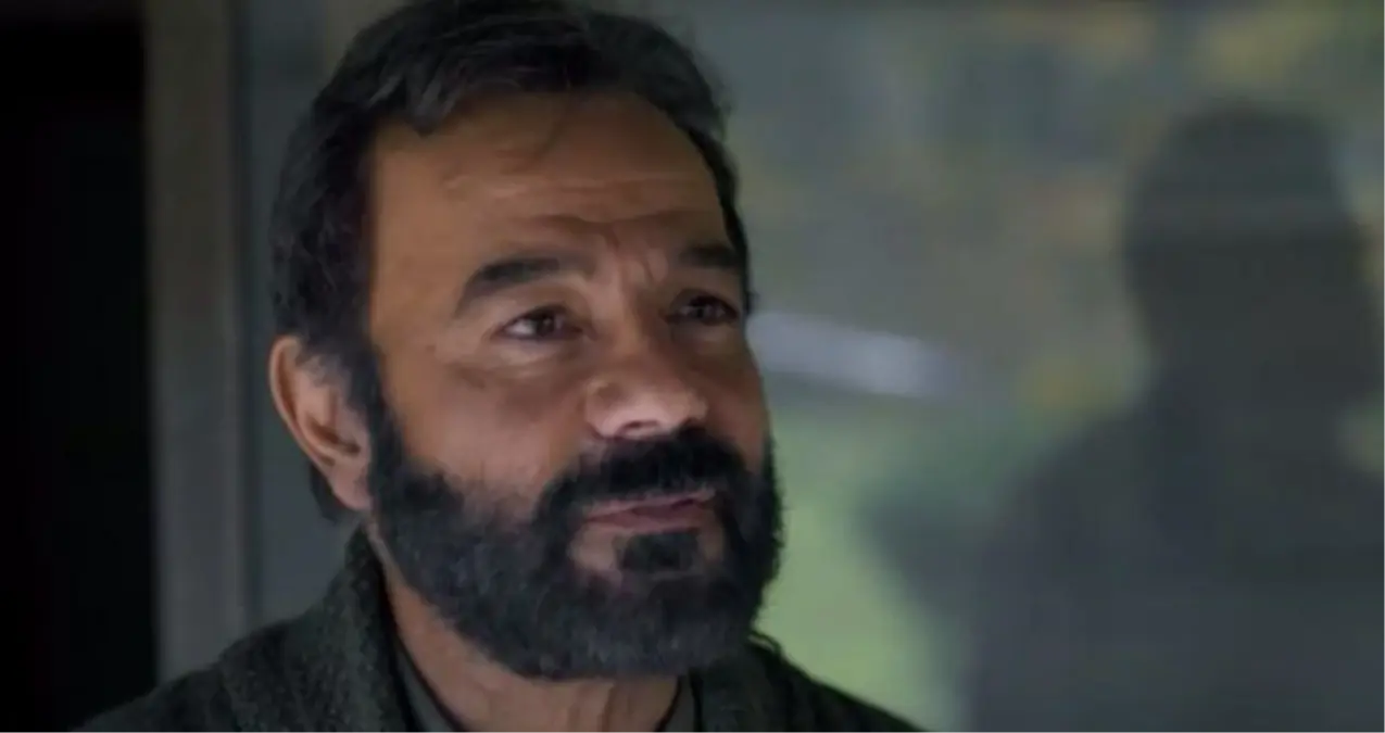 Kerem Alışık kimdir? Kerem Alışık kaç yaşında, nereli? Kerem Alışık oynadığı film ve diziler neler? Kerem Alışık biyografisi!