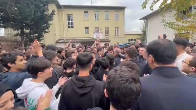 İmamoğlu'ndan destekçilerine çağrı: Hepinizi Saraçhane'ye davet ediyorum