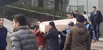 Şişli Belediyesi'nde staj gören genç kız, belediye binasının çatısından düşerek hayatını kaybetti