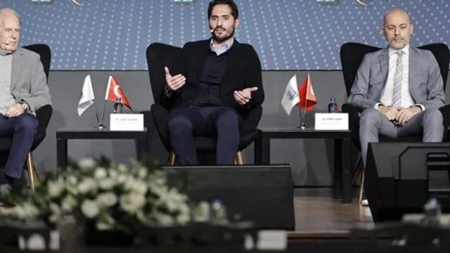 Canlı yayında masalara neden vurdu? Yılmaz Vural sordu, Hamit Altıntop cevap verdi