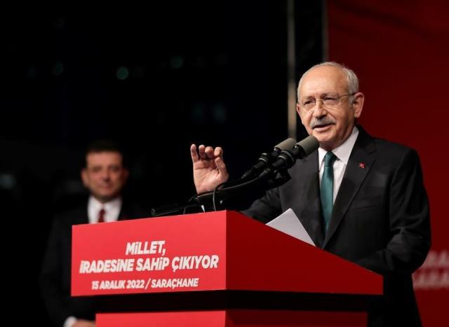 Son Dakika: 6'lı masa sahaya indi! İşte İmamoğlu ve liderlerin Saraçhane'de verdiği mesajlar