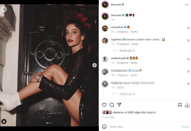 Berrak Tüzünataç elbisesiyle bacağını duvara yaslayarak poz verdi, Özge Özpirinçci sessiz kalamadı Berrak Tüzünataç elbisesiyle bacağını duvara yaslayarak poz verdi, Özge Özpirinçci sessiz kalamadı