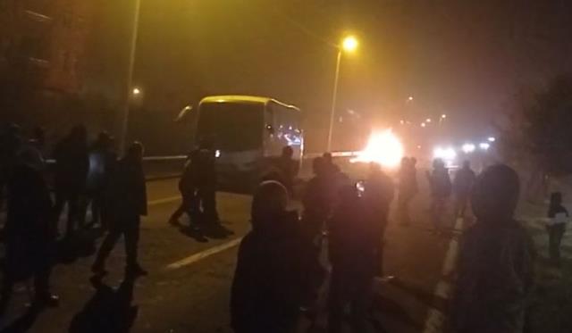Diyarbakır'da polis aracına bombalı saldırı düzenleyen kişi 2004'te öldürülen teröristin kardeşi çıktı