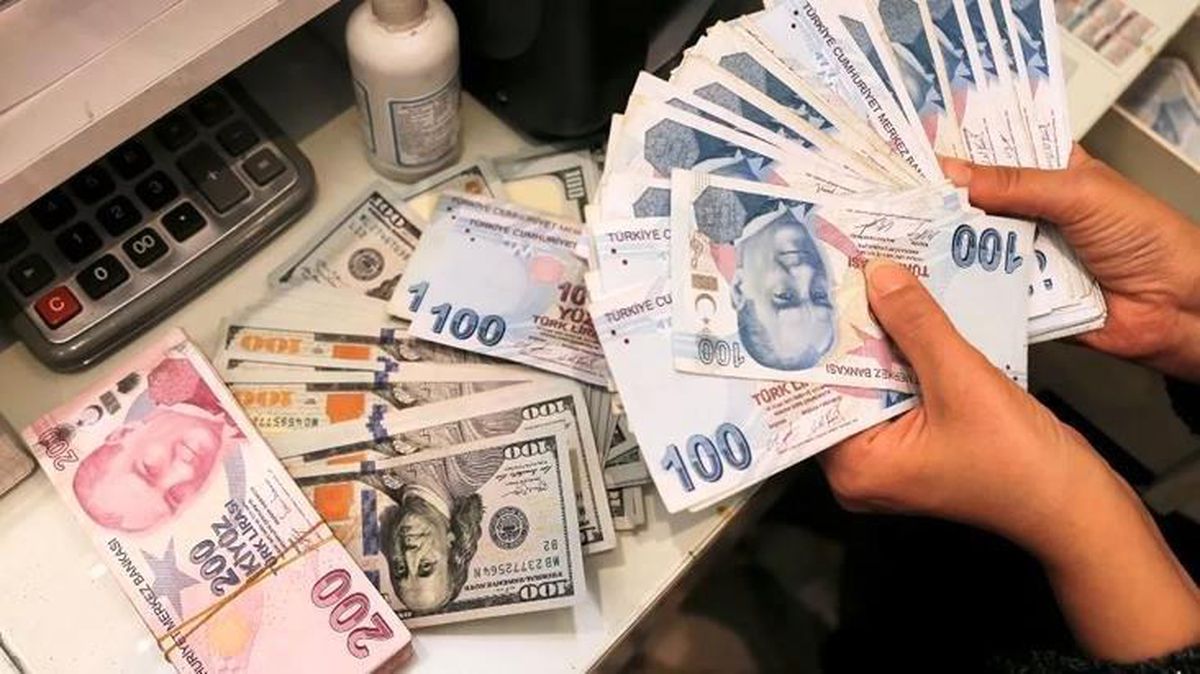 Merkez Bankası'nın yıl sonu dolar ve enflasyon beklentisi geriledi