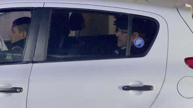 Son Dakika: Rüşvet ve irtikap suçlamasıyla gözaltına alınan Eski Beşiktaş Belediye Başkanı Murat Hazinedar ve 2 şüpheli tutuklandı