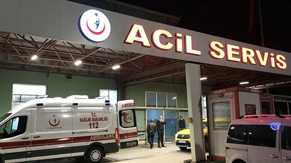 Düzce'de beden eğitimi dersinde fenalaşan öğrenci hastanede hayatını kaybetti