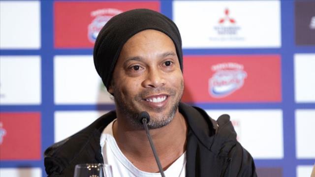 Ronaldinho'nun Messi sözleri ülkesi Brezilya'da ortalığı karıştırdı: Yok edecek Ronaldinho'nun Messi sözleri ülkesi Brezilya'da ortalığı karıştırdı: Yok edecek
