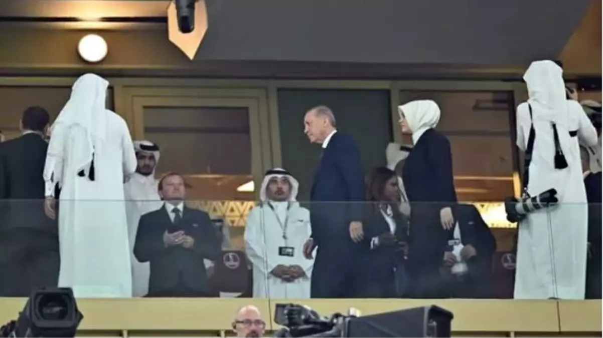 Cumhurbaşkanı Erdoğan'dan Dünya Kupası çıkarması! Maçı bizzat statta izledi