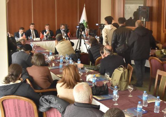 Davutoğlu: YSK başkanı, İmamoğlu'nun aday olacağını nereden duydu?
