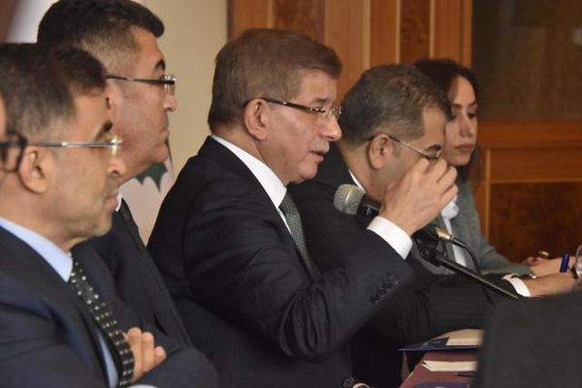 Davutoğlu: YSK başkanı, İmamoğlu'nun aday olacağını nereden duydu?