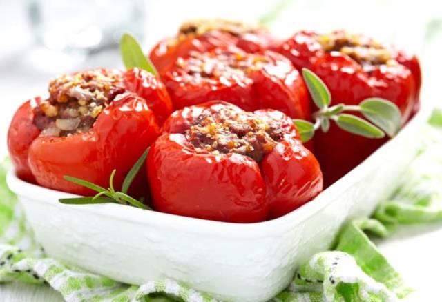 Dolma nasıl yapılır? Masterchef en güzel 3 çeşit dolma tarifi! Dolma çeşitleri nelerdir? Dolma içi için gerekli malzemeler neler?