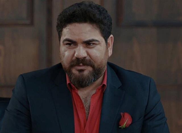 Kurtlar Vadisi'nin Güllü'sü Erhan Ufak 55 kilo vererek iğne ipliğe döndü Kurtlar Vadisi'nin Güllü'sü Erhan Ufak 55 kilo vererek iğne ipliğe döndü