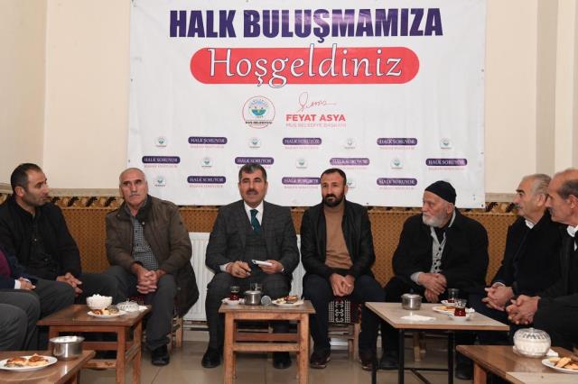 Muş Belediye Başkanı Feyat Asya, Saray Mahallesi sakinleriyle buluştu
