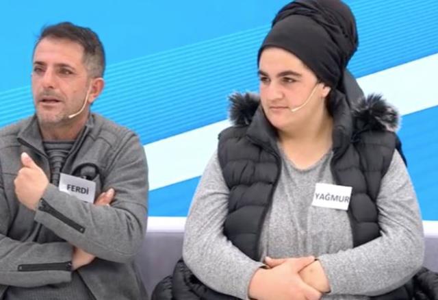 Başkasından hamile kalıp eve dönen kadın kadın, çocuğu kocasına bırakıp kaçtı! Eşinin sözleri stüdyoyu buz kestirdi Başkasından hamile kalıp eve dönen kadın kadın, çocuğu kocasına bırakıp kaçtı! Eşinin sözleri stüdyoyu buz kestirdi