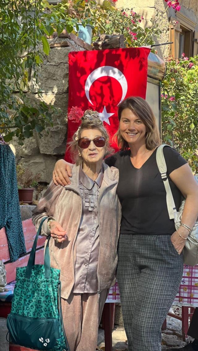 Açelya Akkoyun'un annesi İncila Akdeniz hayatını kaybetti