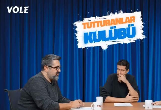 Emre Belözoğlu ile takımın bağı koptu! Başakşehir soyunma odasında kavga Emre Belözoğlu ile takımın bağı koptu! Başakşehir soyunma odasında kavga