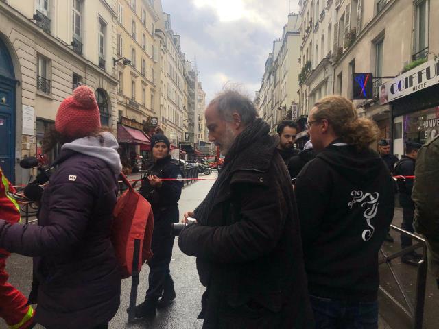 HDP'den Paris'teki saldırya ilişkin açıklama: Azmettiricinin kim olduğunu tahmin edebiliyoruz HDP'den Paris'teki saldırya ilişkin açıklama: Azmettiricinin kim olduğunu tahmin edebiliyoruz