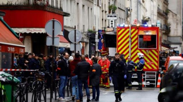 Son Dakika! Fransa'nın başkenti Paris'te silahlı saldırı: 3 ölü, 4 yaralı Son Dakika! Fransa'nın başkenti Paris'te silahlı saldırı: 3 ölü, 4 yaralı