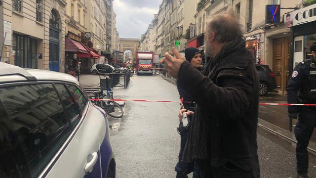 Demirtaş, Paris'teki saldırı sonrası Macron'u etiketleyip paylaşım yaptı Demirtaş, Paris'teki saldırı sonrası Macron'u etiketleyip paylaşım yaptı