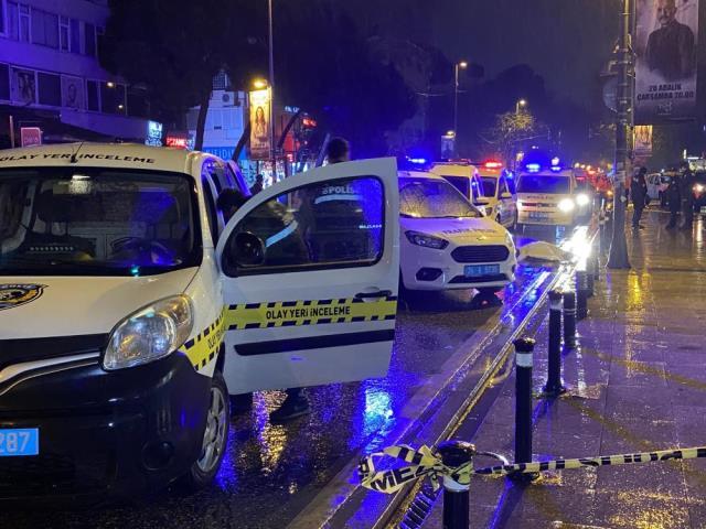 Bağdat Caddesi'nde korkunç kaza! Hız yapan araç karşıdan karşıya geçen yayaya çarptı