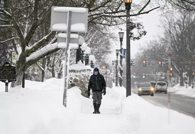 ABD'de kar fırtınasının en çok etkilediği Buffalo'da felaketin boyutları görüntülendi ABD'de kar fırtınasının en çok etkilediği Buffalo'da felaketin boyutları görüntülendi