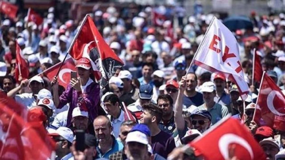 EYT yaş sınırı kaç, 42 mi? EYT yaş sınırı olacak mı? EYT yaş sınırı 42 mi, 43 mü, 44 mü, 45 mi, 46 mı, 47 mi, 48 mi?
