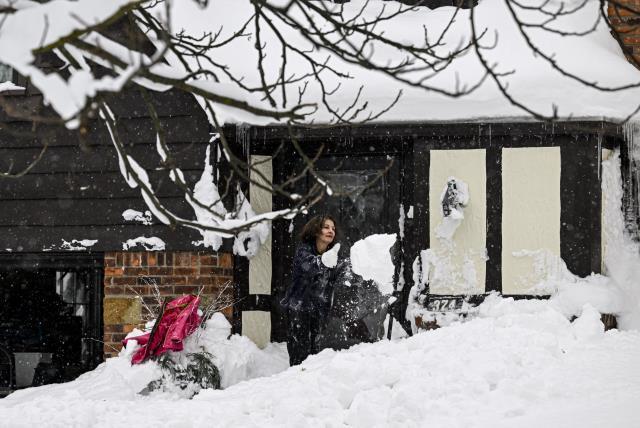 ABD'de kar fırtınasının en çok etkilediği Buffalo'da felaketin boyutları görüntülendi ABD'de kar fırtınasının en çok etkilediği Buffalo'da felaketin boyutları görüntülendi