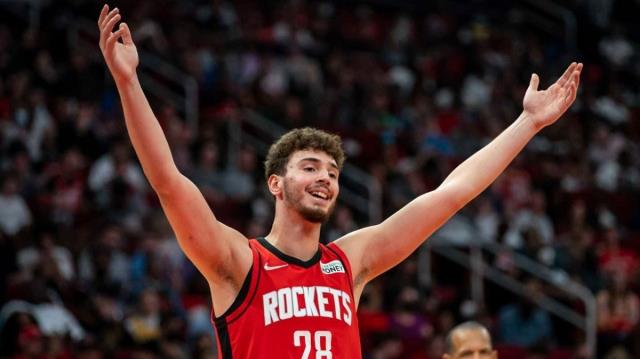 Alperen Şengün kimdir? NBA Alperen Şengün hangi takımda oynuyor?