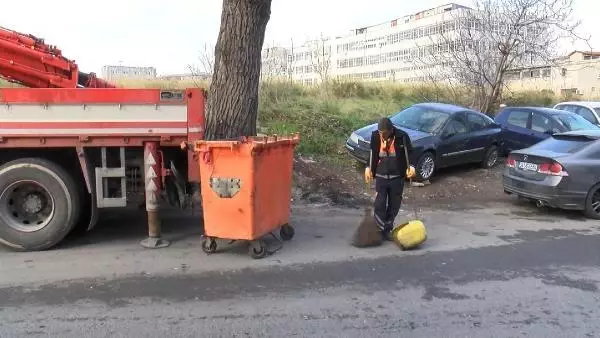 Böyle vicdansızlık görülmedi! İstanbul'un göbeğinde bir köpeği diri diri yaktılar