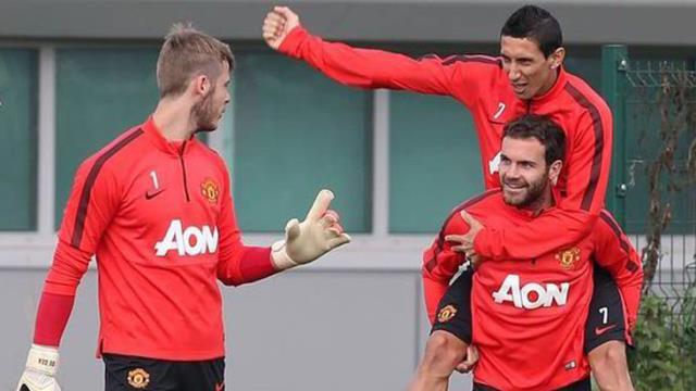 Dünya Kupası'nı kazandı, Türkiye'ye geliyor! Süper Lig tarihinin en çılgın transferi için resmi açıklama Dünya Kupası'nı kazandı, Türkiye'ye geliyor! Süper Lig tarihinin en çılgın transferi için resmi açıklama