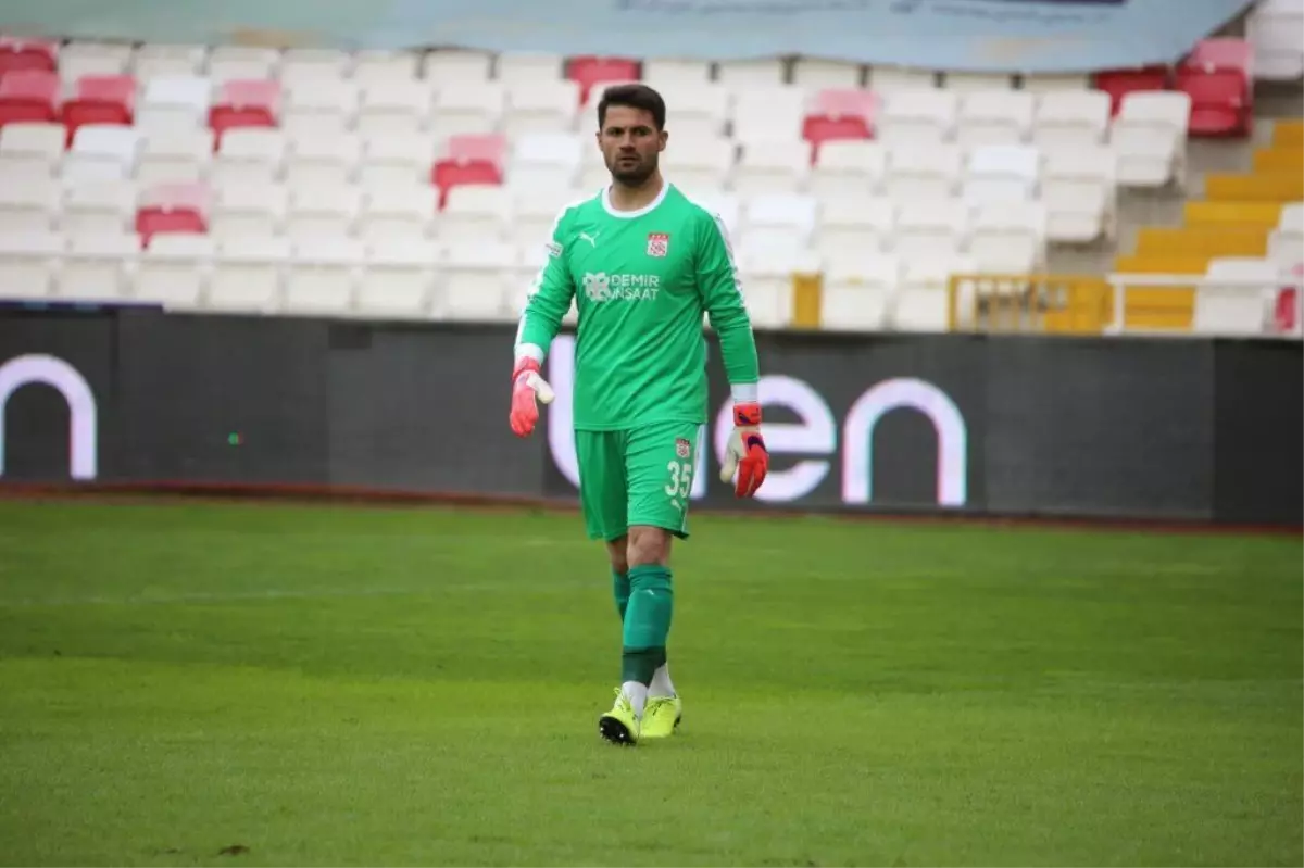 2022'nin en çok konuşulan isimlerinden Ali Şaşal Vural kimdir? Futbolcu Ali Şaşal Vural hayatı ve biyografisi